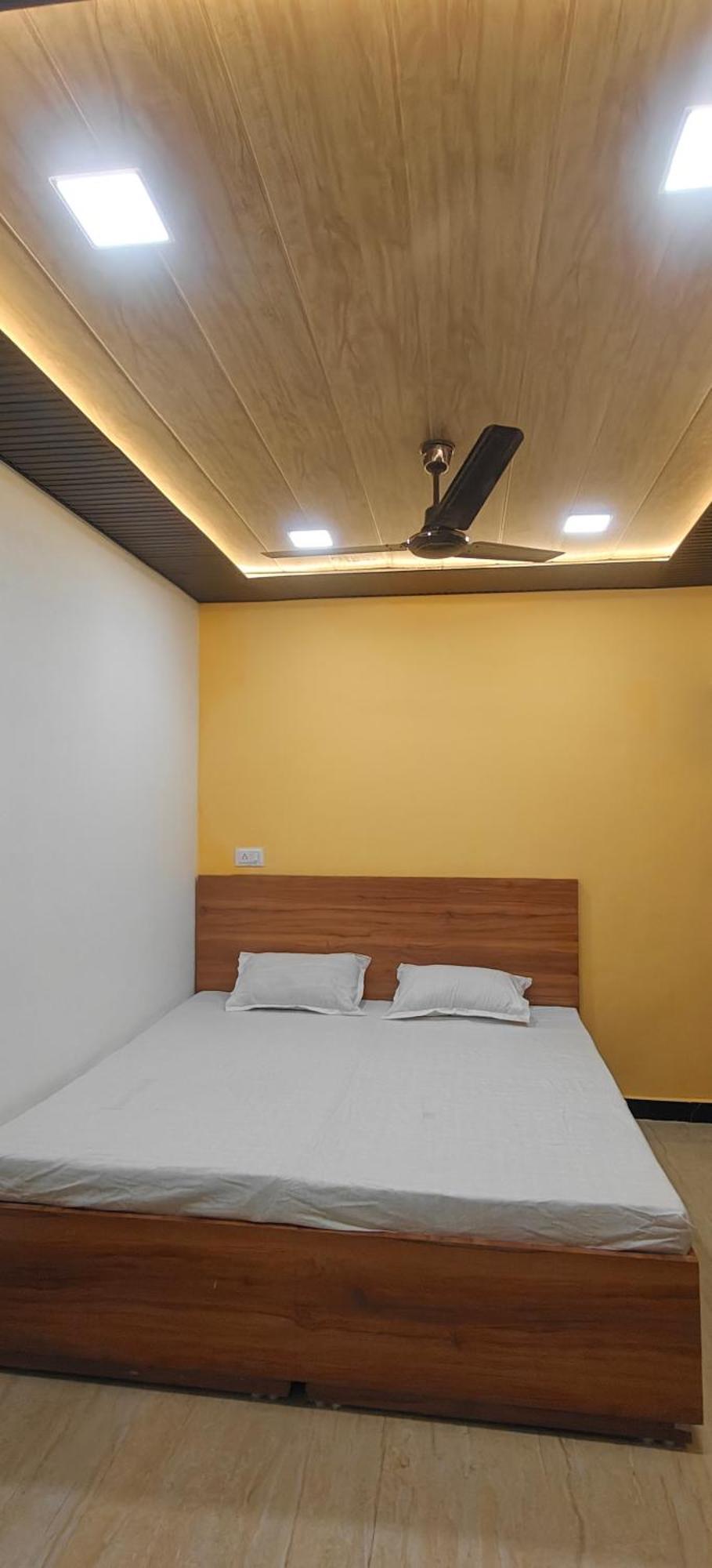 Hotel Mashaal- A Light Lit By Vidhata Jhānsi Buitenkant foto